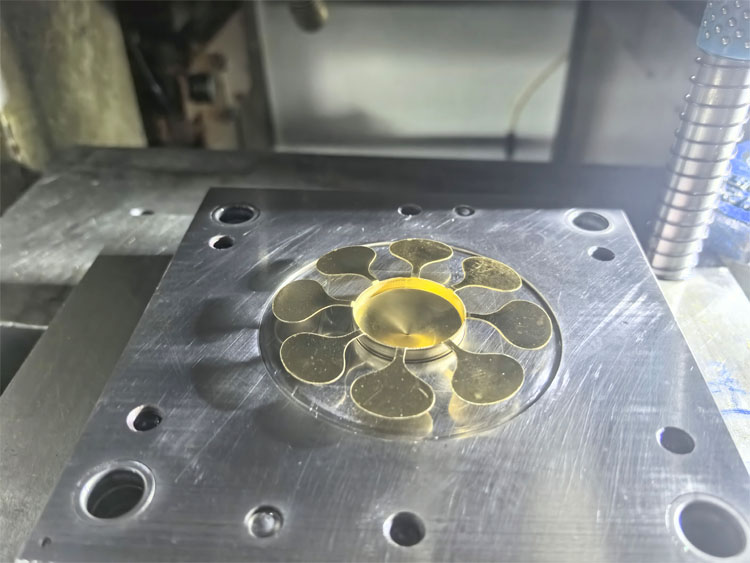 冲压加工工艺优先选用的零件类型