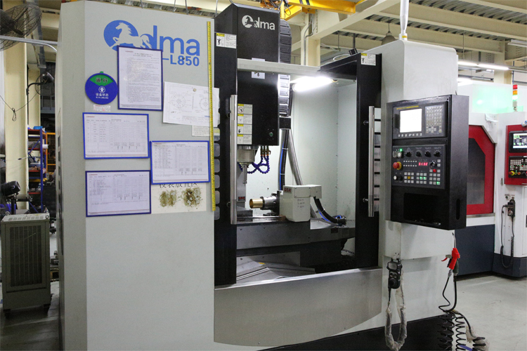 机加件加工汽车发动机缸体：精度与匠心，筑牢汽车动力核心